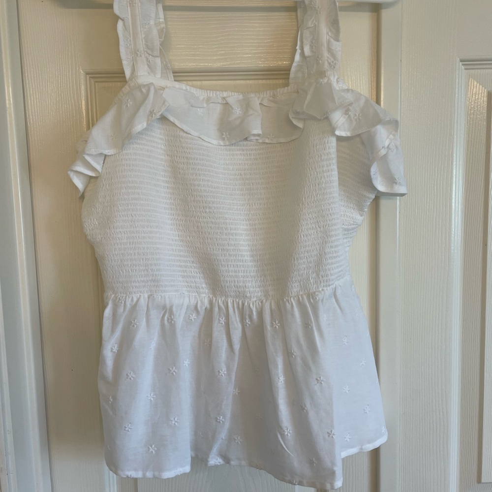 White/floral ruffled smocked peplum top